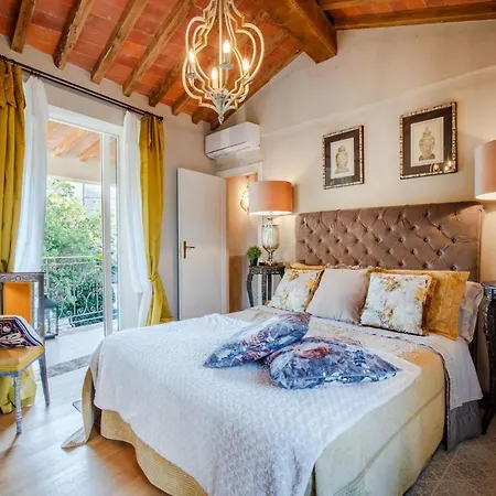 Gianna, The Secret Interior Designer's Private Retreat With Pool *