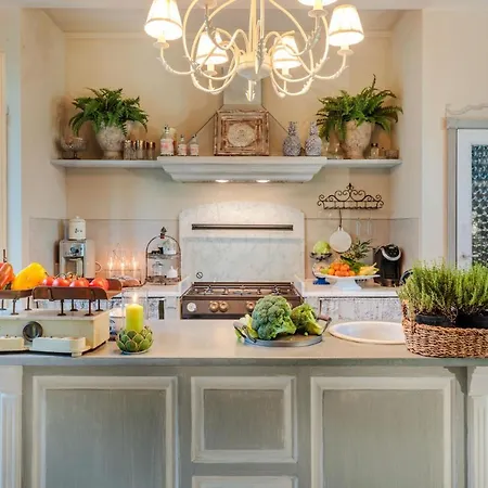 Gianna, The Secret Interior Designer's Private Retreat With Pool Willa *