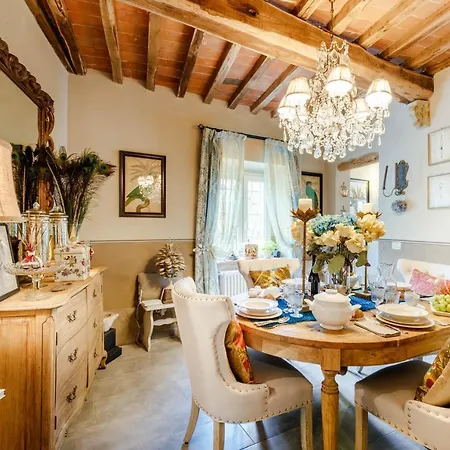 Willa Gianna, The Secret Interior Designer's Private Retreat With Pool *