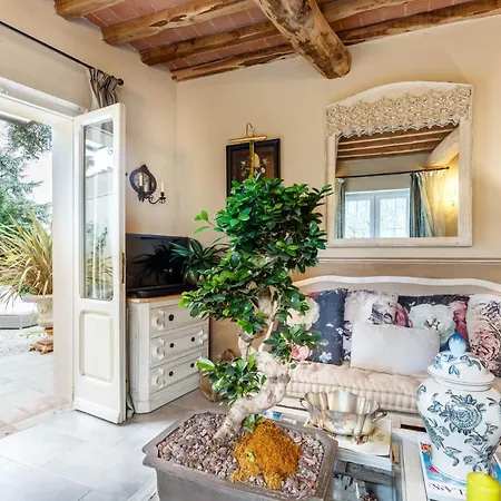 Gianna, The Secret Interior Designer's Private Retreat With Pool * San Piero in Campo (Tuscany)