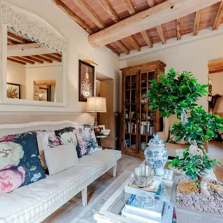 Gianna, The Secret Interior Designer's Private Retreat With Pool Willa *