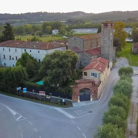 Gianna, The Secret Interior Designer's Private Retreat With Pool * San Piero in Campo (Tuscany)
